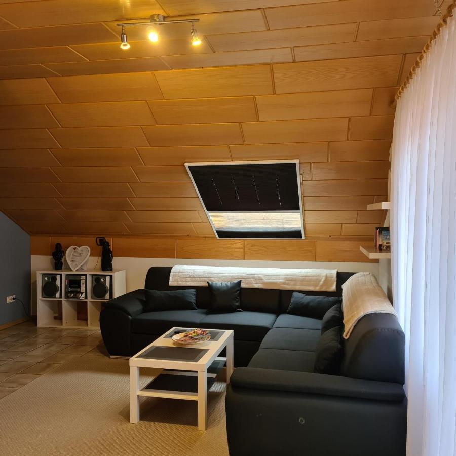 Ferienwohnung Cornelia Und Michael Persang Gbr Eppenbrunn Ngoại thất bức ảnh